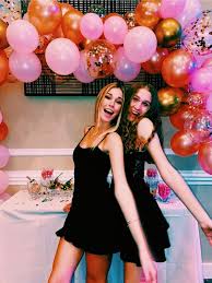 Birthday Party Birthday Photoshoot With Friends 