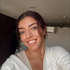 Best place in the qc to get lashes done???