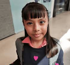 Menina de 9 anos com QI mais alto que Einstein e Hawking revela o que quer  ser no futuro