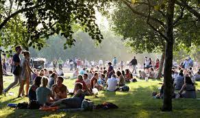 These delicious recipes take less than an hour to whip up and will make your picnic memorable. Michelin Star Picnic In London S Hyde Park Now Offered By Baglioni Hotel London Conde Nast Traveler