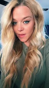 T-minus 6…5….4….3…2…🦄✨🪩 #unicorns #glitter #cryingfromeverywhere