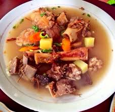 Di samping itu keurupuk meuliëng asal pidie yang terkenal gurih, dodoi sabang yang dibuat dengan aneka rasa, bu leukat boh driën (ketan durian), serta bolu manis asal peukan bada dan ruti samahani aceh besar juga bisa jadi andalan bagi aceh. Warung Sate Kambing Pak Bustaman Suyatno Matraman Qraved