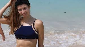 Die reaktionen ihrer fans liegen zwischen begeistert und besorgt. Miss Sixpack Fans Begeistert Von Cathy Hummels Body Promiflash De