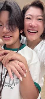 為什麼遇到困難的時候，有些人會選擇進入一段新的關係？  用新的關係代償，企圖轉移或逃避眼前的困難，在關係中得到的好處、青睞、甜美的假象模糊現實生活中遭遇的挫折，甚至一次經營多段關係來證明自己的能力和魅力；後來沒多久就會發現，這是從一個火坑跳進更大的焚化爐  ...