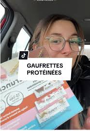 MUFFINS HYPERPROTÉINÉS 🧁🍫🍓 🧁 INGRÉDIENTS (pour 10 muffins)🧁 :