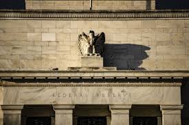 ＦＯＭＣ、ゼロ付近の金利維持を引き続き予想－物価急伸は短期間 - Bloomberg