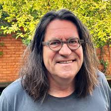 ein zwitscherndes ein klingendes lichtNeue Gedichte und Bilder vom Frühling 