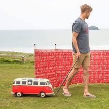 Virgin bob gets a full service upgrade from economy first time 08/21/14: This Vw Camper Van Cool Box Is Perfect For Summer Picnics