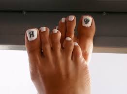 toenail polish with toenail fungus