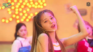 When you're drinking kura kura, you're drinking the good stuff. Twice Kura Kura Live Performance Youtube