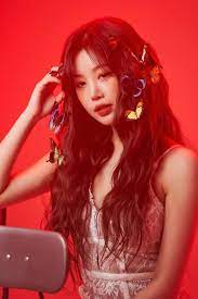 It is made up of 6 members. Korean Cosmetic Brand Peripera Erases G I Dle S Soojin S Pictures From Its Social Media Zapzee