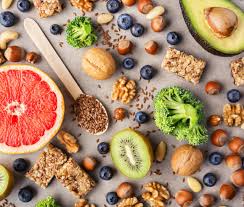 I legumi offrono anche un aiuto più specifico al sistema immunitario grazie al loro contenuto in vitamine e sali minerali. 10 Alimenti Per Aumentare Le Difese Immunitarie Fratelli Carli