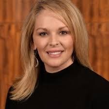 Julie Staggs's Instagram, Twitter & Facebook