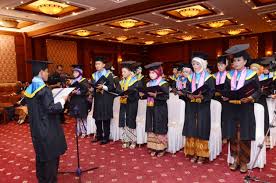 Universitas negeri malang memperoleh akreditasi a untuk pendidikan tata boga terhitung sejak tahun 2016 hingga 27 desember 2021. Aks Ibu Kartini Semarang Mengantar Anda Menjadi Wirausaha Profesional Mandiri Laman 8