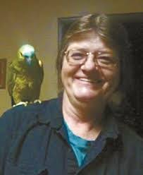 Beth Lantz's Instagram, Twitter & Facebook