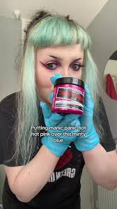 I was panicking bc colour theory but she vibrant as heck! #bluetopink  #hairdye #hairdyetransformation #manicpanic #hothotpink #alttiktok #althair  #hairpainting @ManicPanicNYC