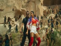 Leke Prabhu Ka Naam Tiger 3 Movie Song Salman Khan and Katrina Kaif Brings  Dance Number - Entertainment News India Leke Prabhu Ka Naam: जबरदस्त डांस  नंबर है 'टाइगर-3' का फर्स्ट सॉन्ग,