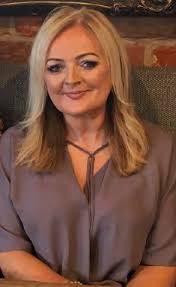 IRISH JOURNALIST OCT 2019