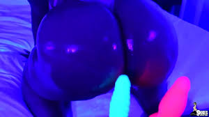 THICK Latina MILF Scarlett Cakez Twerking Her oiled up ASS - XNXX.COM