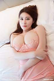 Check spelling or type a new query. Cerita Dewasa Sedarah Ibuku Yang Seksi Dan Montok Putri77