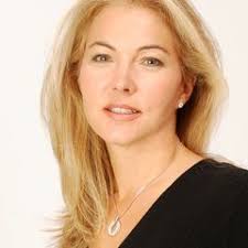 Kim Sauer's Instagram, Twitter & Facebook