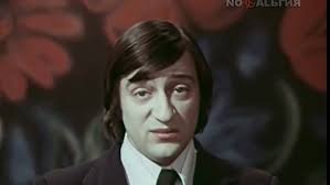 Я училась на повара-кондитера с СГПТУ 141 в Ленинграде. Потом в ЛМТТПП в  Ленинграде. Работала по специальности до 1996.. 2025