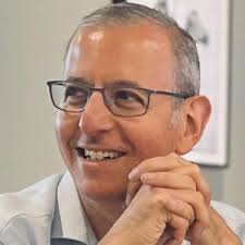 SPD Technology boosts financial data platform with AI