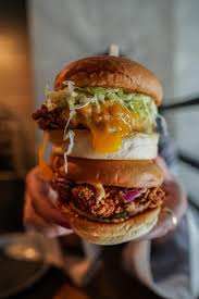 A sk any american what the best fast food restaurants in the country are, and you probably won't hear the same answer twice. Things To Look For In The Best Fast Food Restaurant