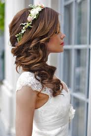 Maybe you would like to learn more about one of these? 33 Wedding Hairstyles With Flowers For Your Fairytale Day Wedding Hairstyles For Long Hair Flower Crown Hairstyle Bride Hairstyles