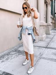 Buzzfeed editor emma lord is a fan of these my husband loves it, strangers come up to admire it and most importantly, i love the way it makes me feel and look. Comfy Midi T Shirt Dress Fashion Jackson Fashion Jackson Fashion Golden Goose Outfit