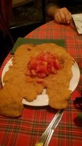 Due to its shape, it is often called oreggia d'elefant in milanese or orecchia d'elefante in italian, meaning elephant's ear. Cotoletta Alla Milanese Picture Of Al Garghet Milan Tripadvisor