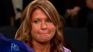 She Suspects Her Husband and His Mother Speak Negatively About Her in French