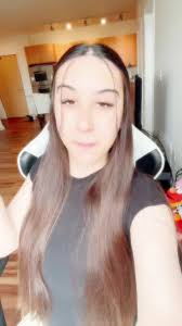 Anya Allen (@anyaallen15)