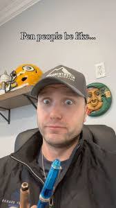 Vanessa Root's Instagram, Twitter & Facebook