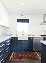 navy blue kitchen cabinets + paint