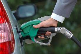 Die beste uhrzeit zum tanken ist laut einer untersuchung des adac, bei der die preisschwankungen von 14.000 tankstellen untersucht wurden, abends zwischen 18. Spritpreise Wann Tanken Sie Gunstiger Wann Teurer Verbraucherfenster Hessen