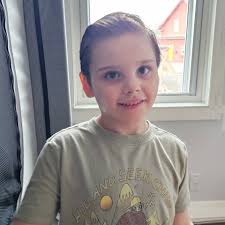 Jackie Draper "Jackie Paper" was autistic. Change my mind... "Bald Doctor:  We have come to the conclusion that your son... Tall Doctor: Will not, nor  can not... Short Doctor: Speak, communicate, nor