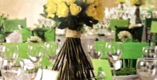 En este artículo te enseñaremos como hacer centros de mesa con flores naturales para boda. Arreglos Florales Para Bodas Matrimonios Disenos Unicos