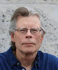 Noticia en Maeil Business Newspaper sobre Stephen King