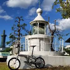 さだはinstagramを利用しています 灯台 自転車 小径車 ミニベロ 折りたたみ自転車 ポタリング ゆるポタ 自転車のある風景 チャリでブー スマホ越しの私の世界 bicycle minivelo pottering fol fire hydrant fire lamp post