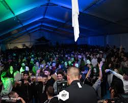 May 01, 2021 · nelle 6 ore abbondanti di concerto si esibiranno, oltre a venditti e lp, anche noel gallagher, alex britti, après la classe & sud sound system, balthazar, edoardo bennato, bugo, chadia rodriguez. Dvst Home Facebook