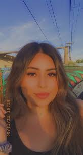 Daisy Arellano (@t_daisy0406)