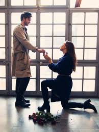 More Women Are Searching For Ways To Propose To Men Marriage Proposals Ways To Propose Wedding Proposals