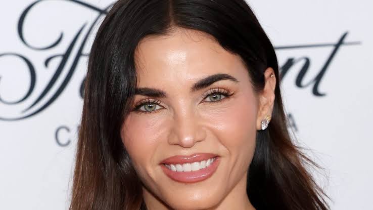 Jenna Dewan Defends 'DWTS' Casting Amid Backlash