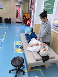 MK体育“雪球飞扬迎国庆暖心康复伴我行”精康融合见实效-MK体育