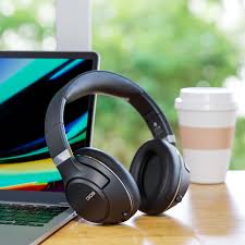 H300 Wireless Bluetooth Headphones with Microphone