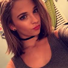 Jaclyn Crowell's Instagram, Twitter & Facebook