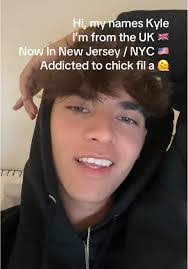 Kyle Bolick's Instagram, Twitter & Facebook