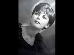 Lyrics for walzer der liebe by mireille mathieu komm laá uns schweben beim walzer der liebe wie schön wenn das leben für immer so bliebe. Mireille Mathieu Au Revoir Daniel Youtube