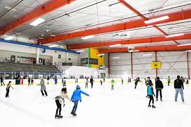 Conveniently located inside north gate mall, this is a very good sized ice ring. Best Ice Skating Rinks For Families In The Bay Area